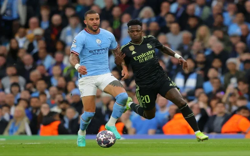 صفقة تبادلية مرتقبة.. مانشستر سيتي يستقر على بديل كايل ووكر في الميركاتو المقبل